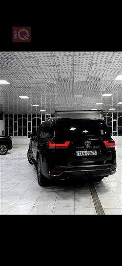 تويوتا لاندكروزر